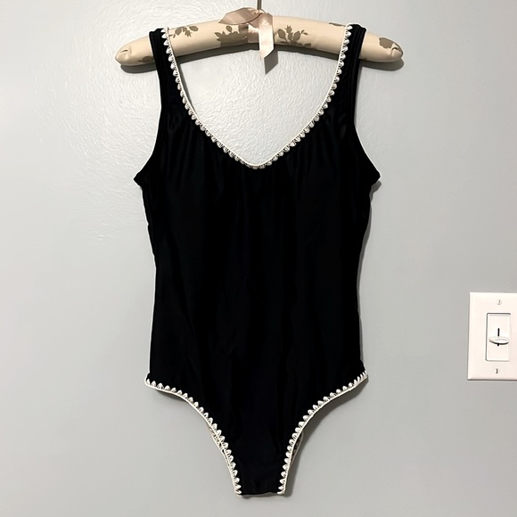 Mossimo stitch trim one piece swimsuit - Picture 3 of 7
